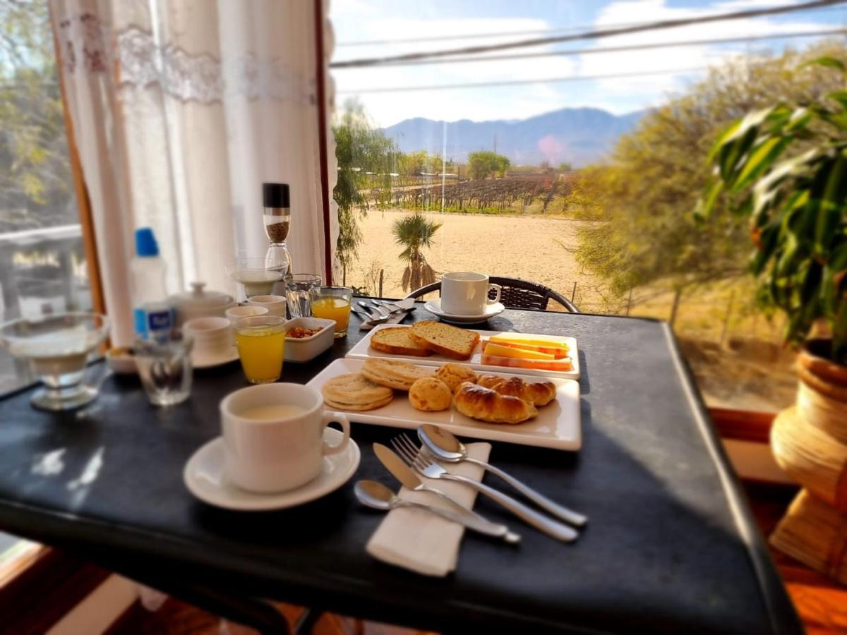 Hostal Andino - Adults Only Cafayate Ngoại thất bức ảnh